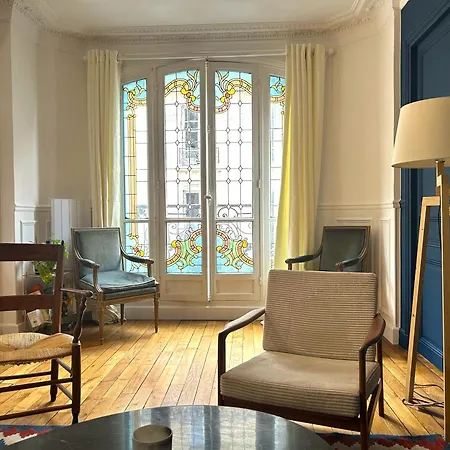 Montmartre // Lovely Flat For ! Апартаменты *