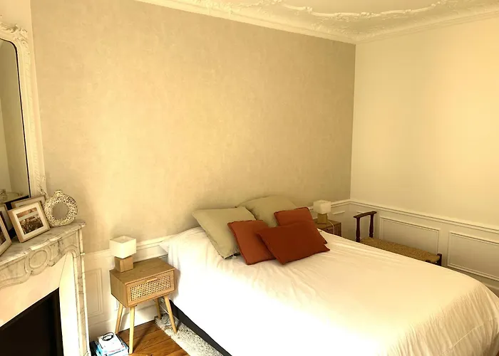 Montmartre // Lovely Flat For !